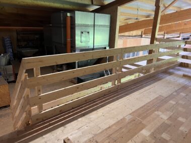 Geländer und Absturzsicherung aus Holz